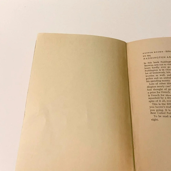 Vintage 1968 Paddington Abroad and 1969 Paddington at Work Young Puffin Books - Picture 9 of 16